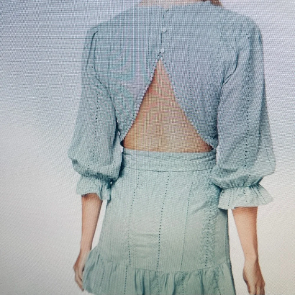 Eyelet Backless Mini Dress w/ round neckline and puff sleeves. Teal color - Picture 3 of 8